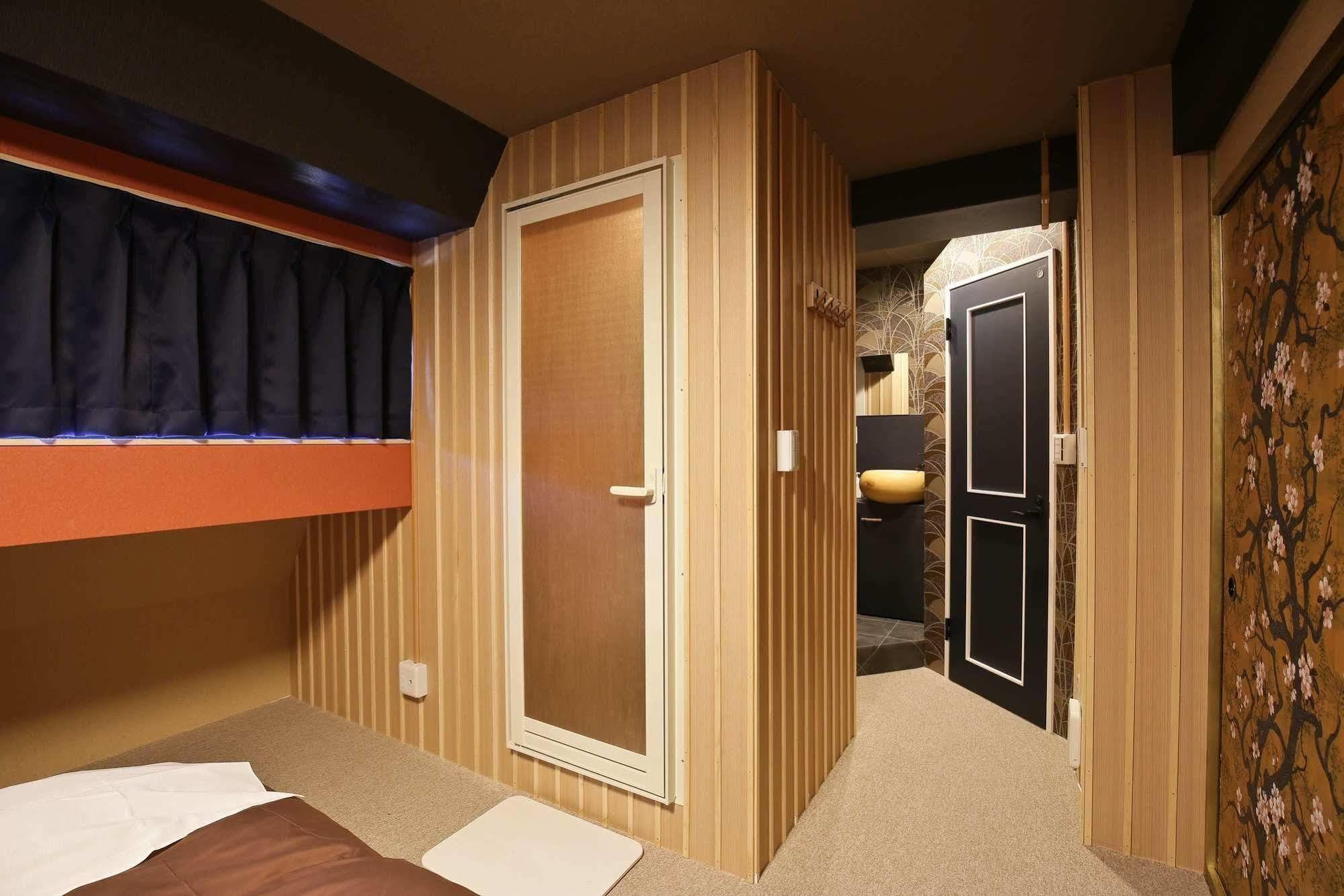 Samurais Hostel Ikebukuro 도쿄 외부 사진